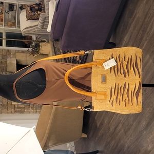 Elegant Tan Handbag with Wave Design